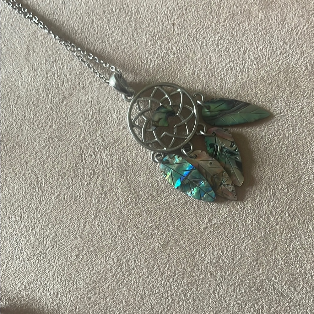 Green and Silver Filigree Necklace with Jade Accents